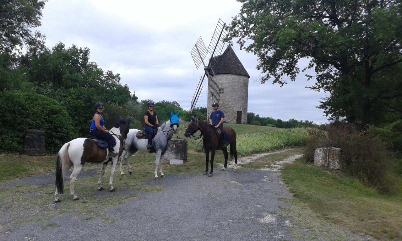 Pailloles Ferme Equestre Des Abrons 빌라 외부 사진